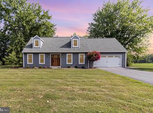 892 Hossler Rd, Manheim, PA 17545