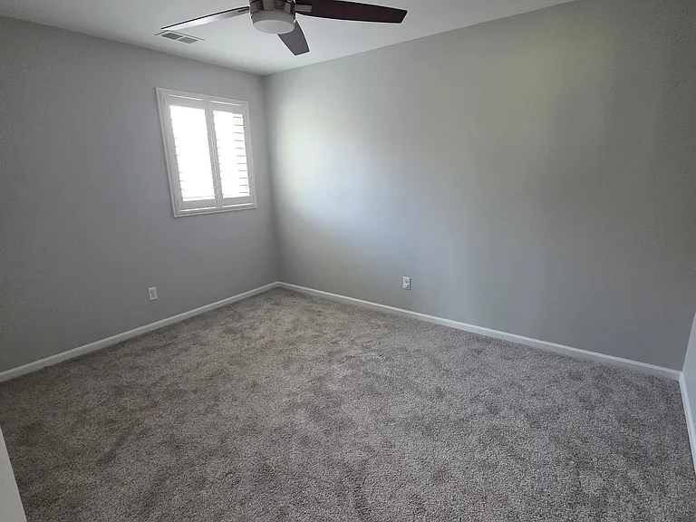 29463 Woodpark Cir — Photo 11