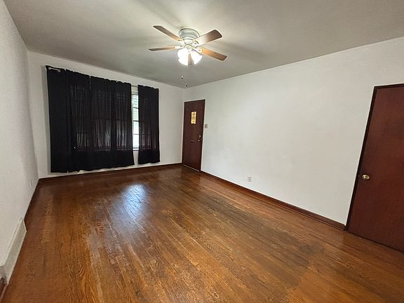 3rd image of 4993-4995 Mardel Ave #2E