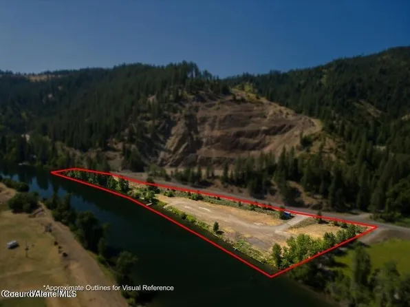 1827 Saint Joe River Rd, Saint Maries, ID 83861