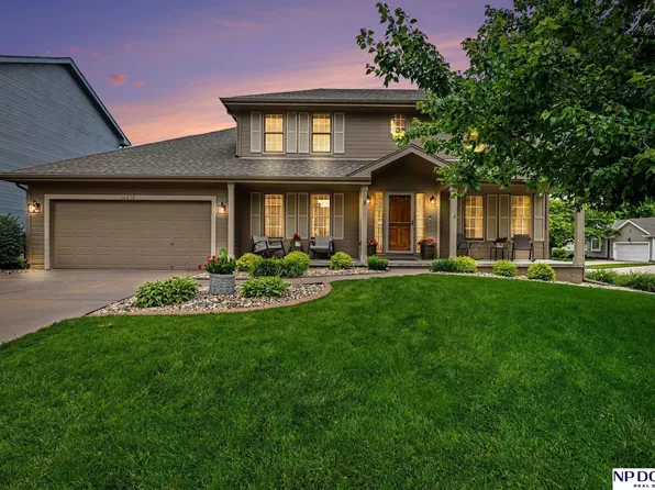 16252 Monroe St, Omaha, NE 68135