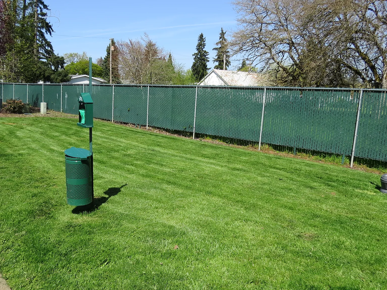 Willow Place — Photo 3