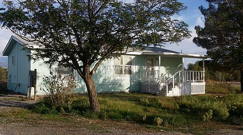 1st image of 2900 W Palm Dr