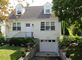 12 Cross St, Greenwich, CT 06831