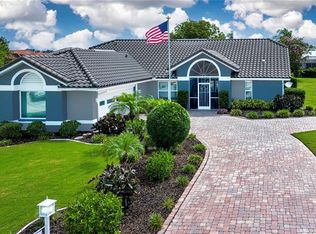 1104 Opal Ln, Sun City Center, FL 33573