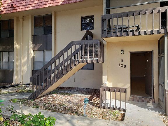 2nd image of 750 NE 199th Street #H-106