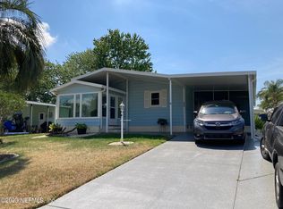 610 Jason Dr, Lady Lake, FL 32159