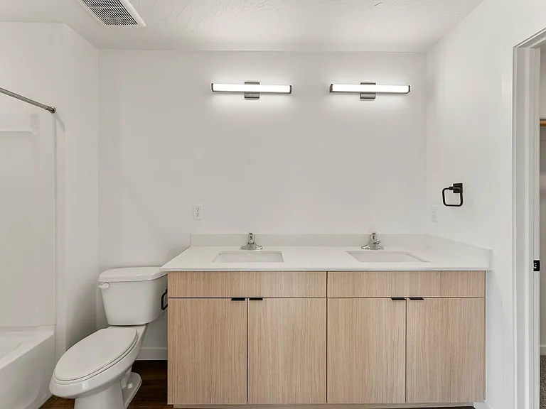 Coal Creek Townhomes — Photo 35