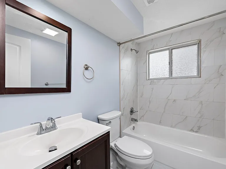 4544 Summit St — Photo 43