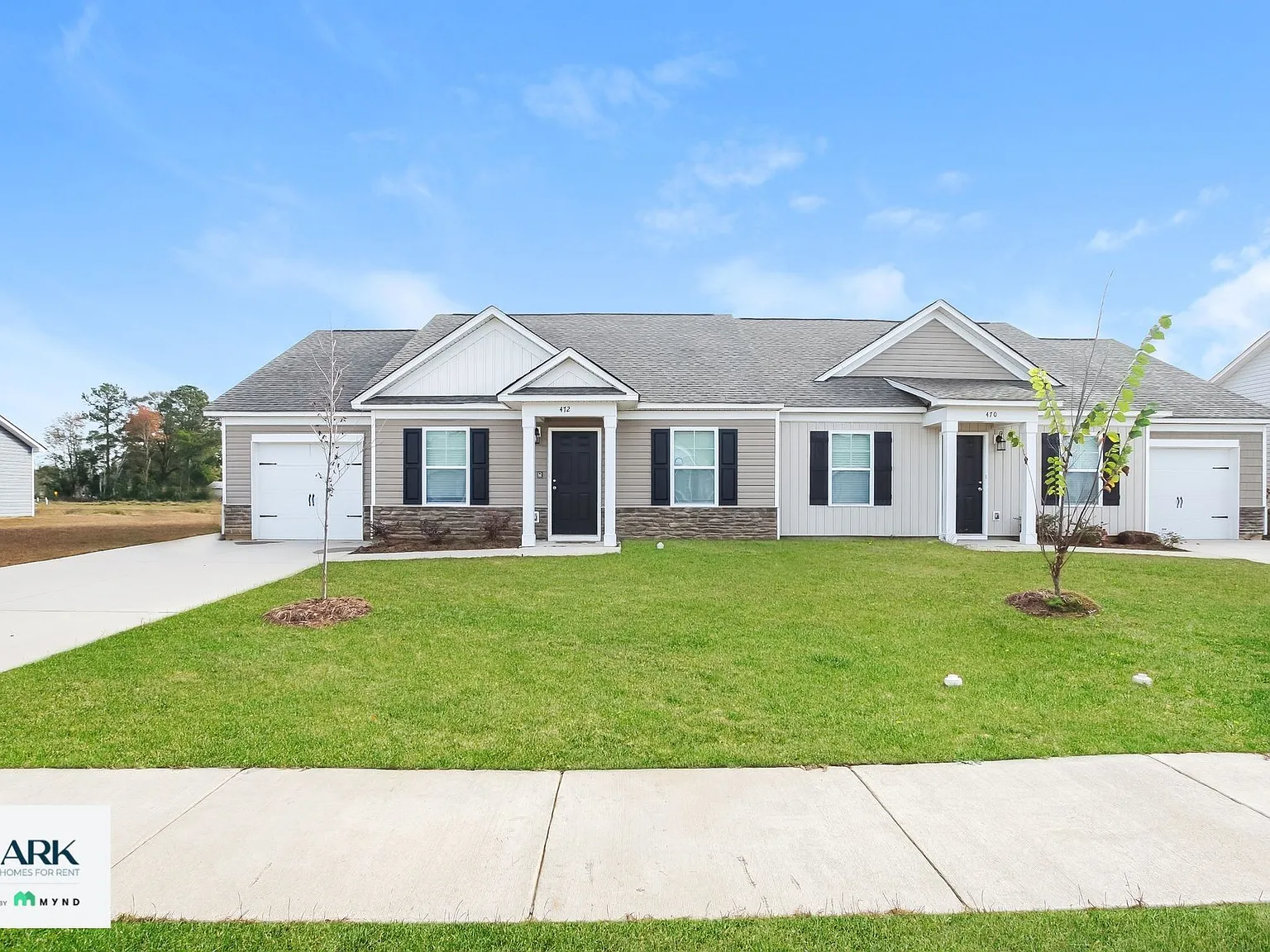 3 bed, 2.0 bath, 1300 sqft, $1,703 — Photo 1