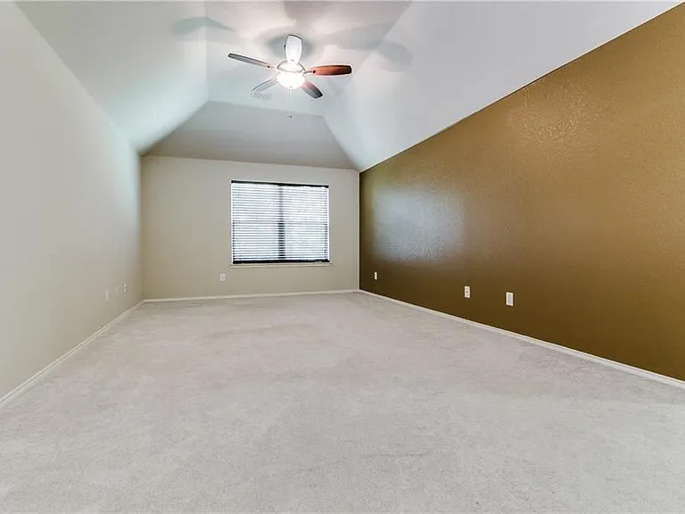1805 Cartman Rd — Photo 22