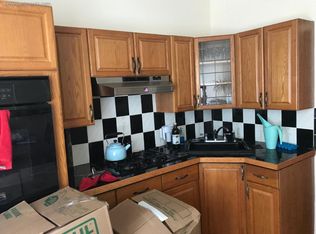 170 Thorndike St #1, Cambridge, MA 02141