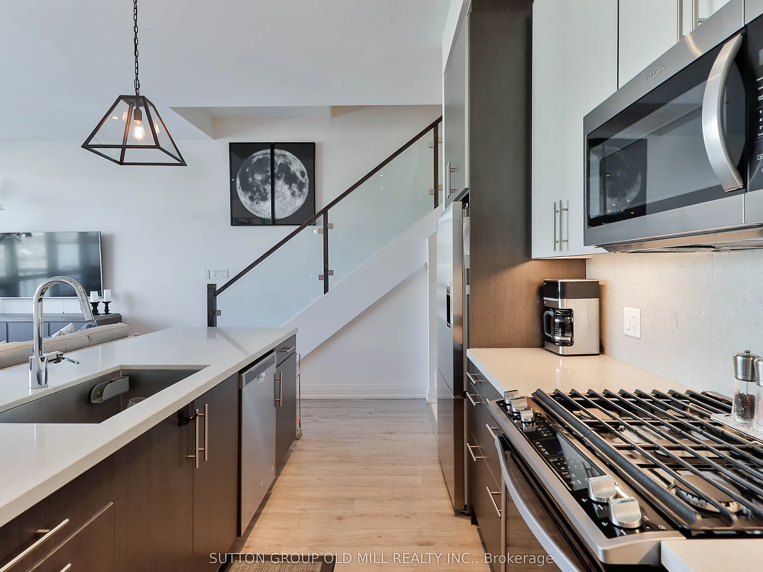 3 bed, $10,000 — Photo 3