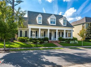 1038 Winterberry Ln, Shreveport, LA 71106