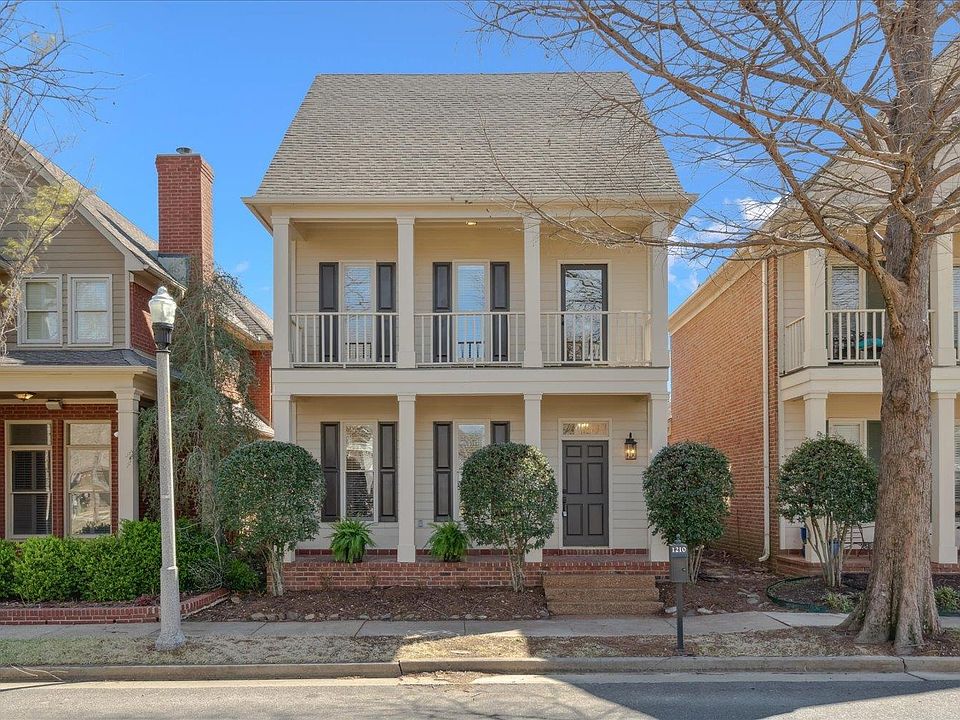 1st image of 1210 Chapel Park Blvd