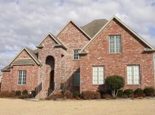 2012 Cherborg Ave, Springdale, AR 72764