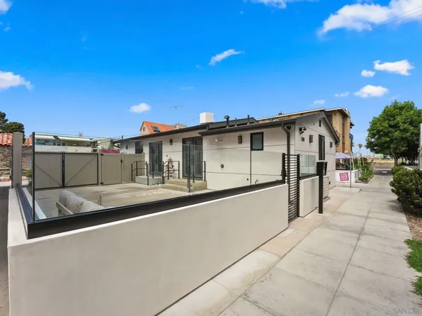 838 Portsmouth Ct, San Diego, CA 92109