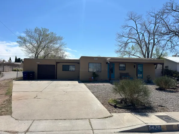 5420 Mountain Rd NE, Albuquerque, NM 87110