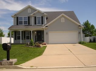 3803 Pebblebrook Ln, Champaign, IL 61822