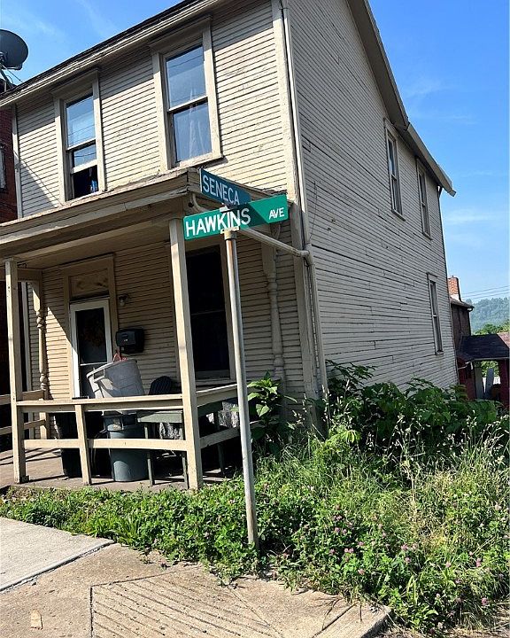 2nd image of 530 Hawkins Ave