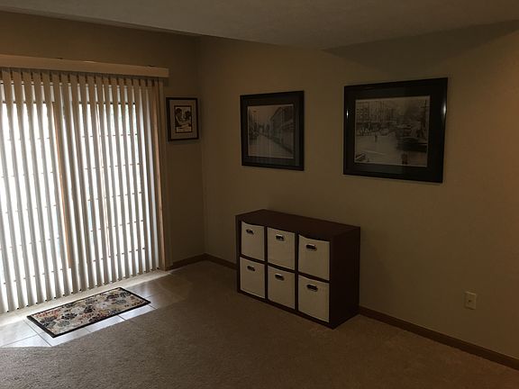 4th image of 119 Glenn Ave