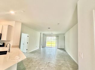 215 Brave Rd, Davenport, FL 33837