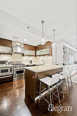 4th image of 50 W 15th St APT 3D
