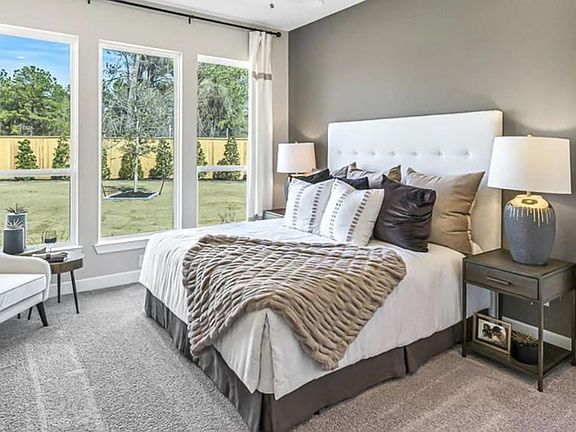 7th image of this home