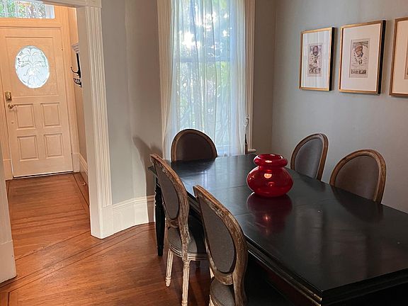 4th image of 125 Parker Ave