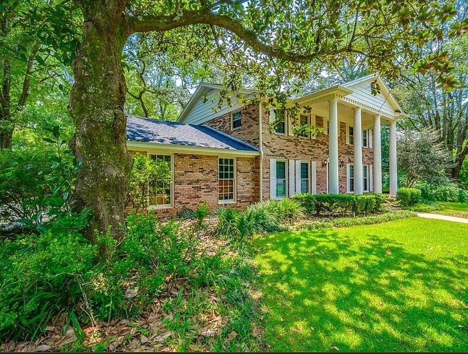 1st image of 5119 Ile De France Dr
