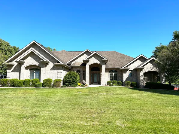 96 Twin Lakes Dr, Somerset, KY 42503