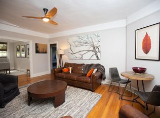 828-E4 N Elm St, Greensboro, NC 27401