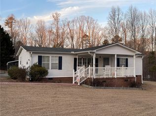 109 Woodstream Ln, Easley, SC 29640