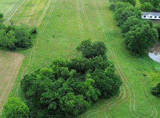 5500 SW Stanley Rd, Tecumseh, KS 66542