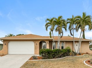 923 SE 19th St, Cape Coral, FL 33990