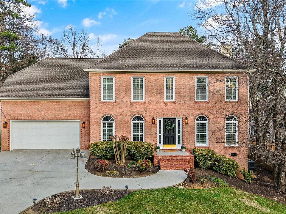 1st image of 1942 Cedardale Ln