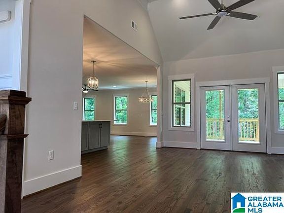 5th image of 3005 Grey Oaks Ct