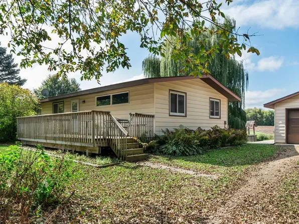 9105 Darrow Ave SE, Delano, MN 55328