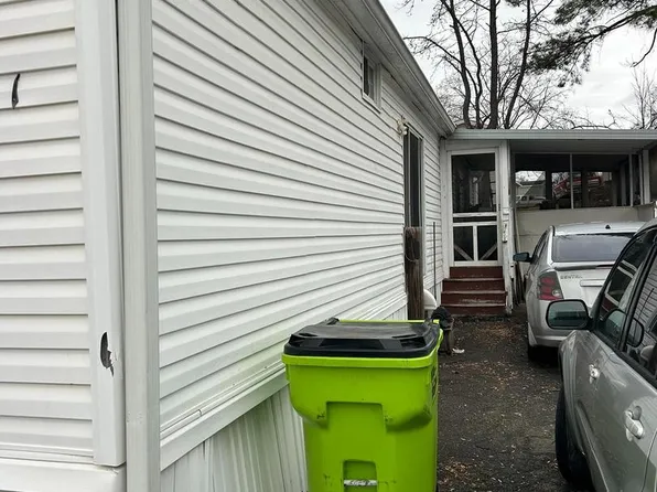 101 Dumfries Dr #101, Dumfries, VA 22026