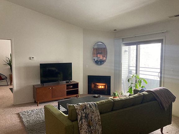 2nd image of 2705 Windwood Dr #48