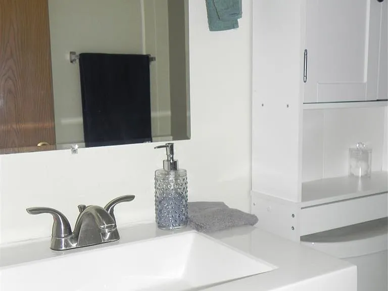 453 Liberty St #11 — Photo 3