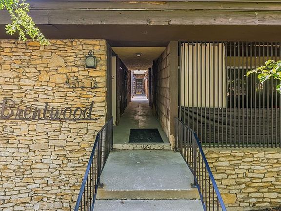 2nd image of 4512 Jefferson St APT 7