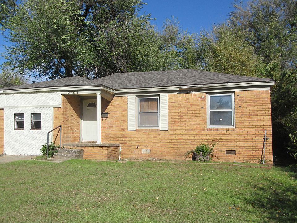 1st image of 2701 NE Success St