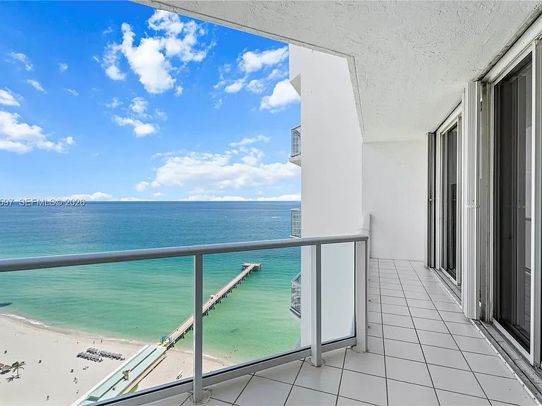 16485 Collins Ave #35C — Photo 17