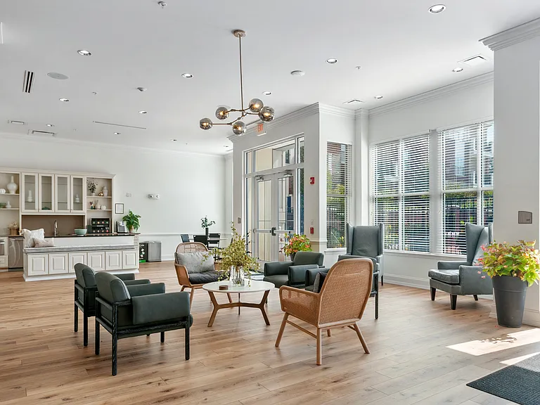 The Flats at Lansdale — Photo 9