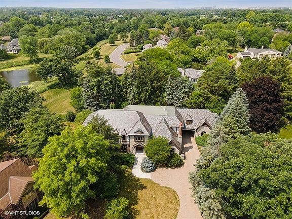 5th image of 3 Shelburne Dr