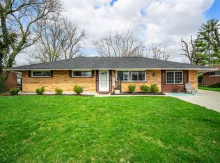 2183 Los Arrow Dr, Dayton, OH 45439