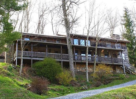 2nd image of 1495 El Miner Dr #518