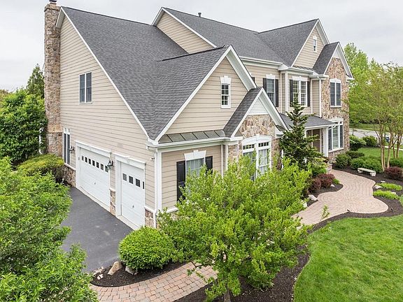 2nd image of 19060 Amur Ct