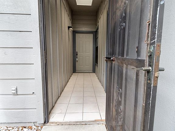 4th image of 39650 Us Highway 19 N APT 413